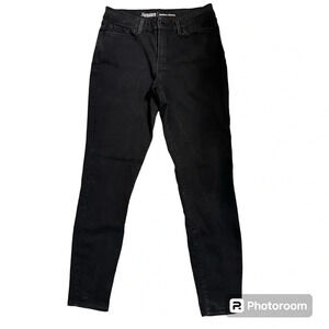 Levi Strauss & Co Signature Modern Skinny Black Fade Jeans size 8